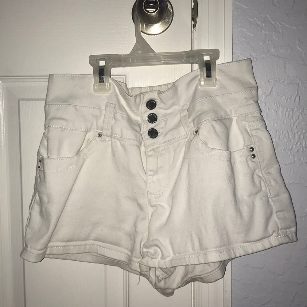 White high rise shorts